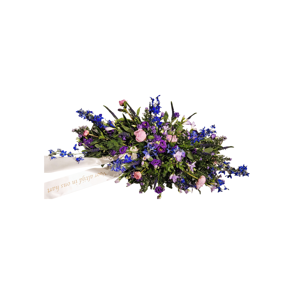 rouwboeket blauw -rouwstuk veldboeket-rouwstuk met lint - door Florali Creations Delft