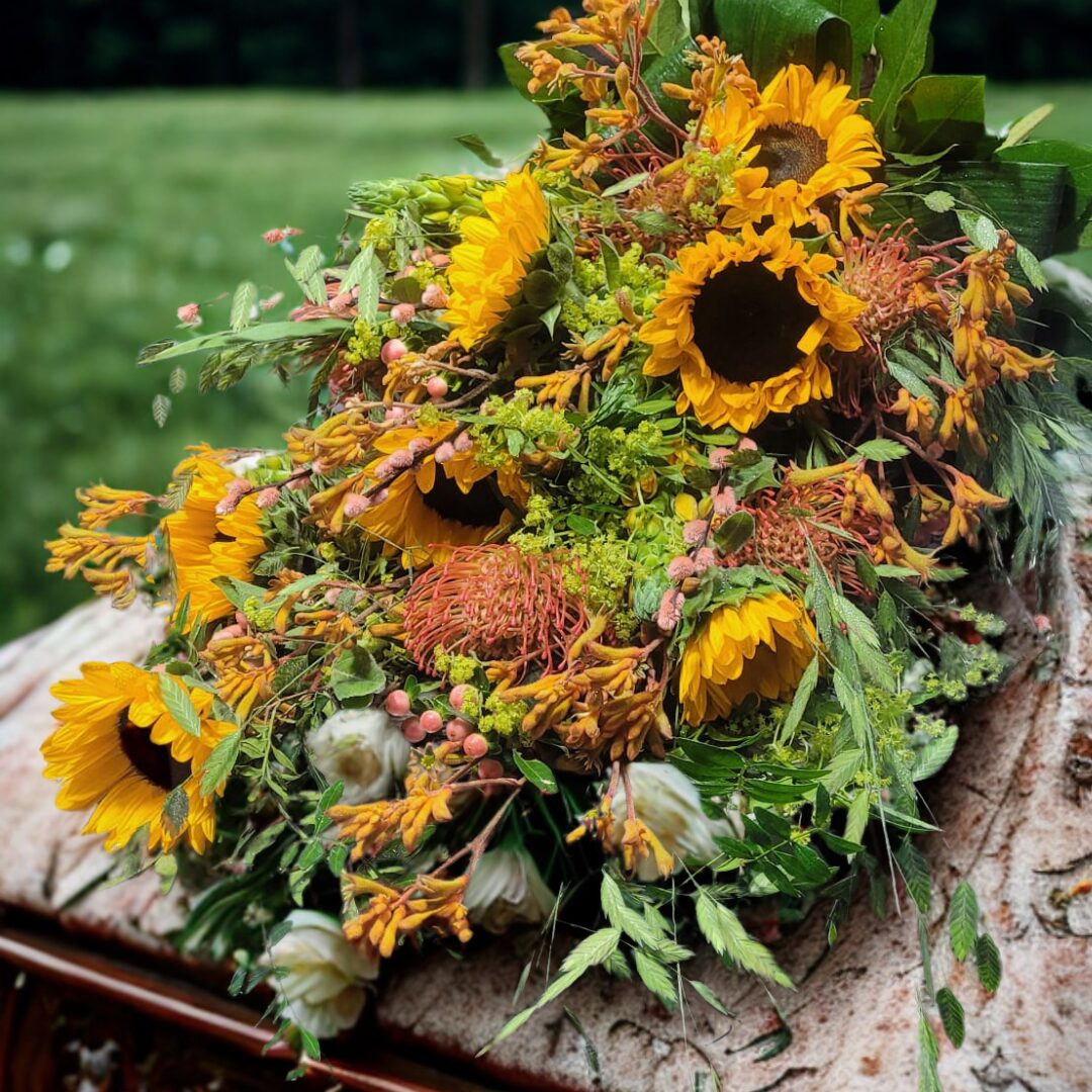 zonnebloemen rouwbloemen rouwbloemen - rouwbloem specialist